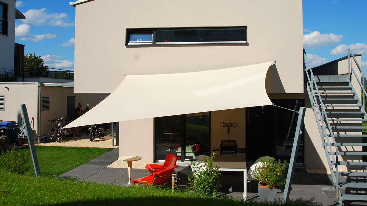 Sonnenschirme von der BiKATEC Metall- und Textilverarbeitungs GmbH
